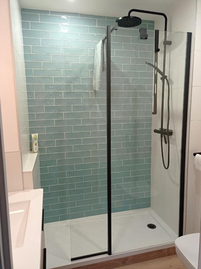 Chambre Et Salle De Bain De Privee Proche De Pau 비자노 외부 사진
